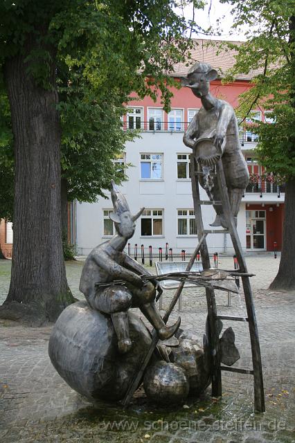 Springbrunnen_3.JPG - Springbrunnenfigur